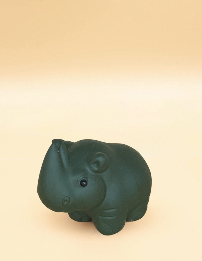 Зеленый носорог (исин) 7*6см