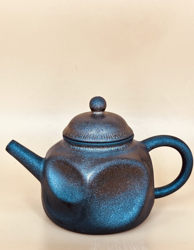 Чайник Дэчжун Ху (Колокол Добродетели) Дэхуа 150мл