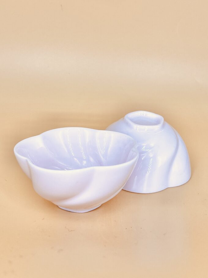 Розовая пиала в форме цветка 60мл