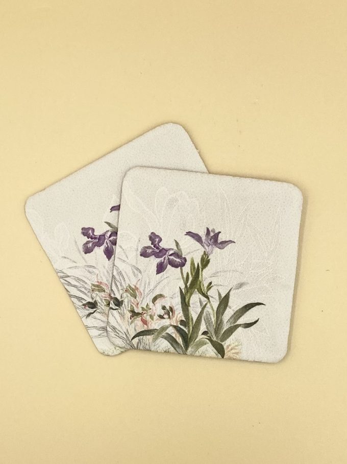 Подкладка под пиалу лавандовая с Ирисами