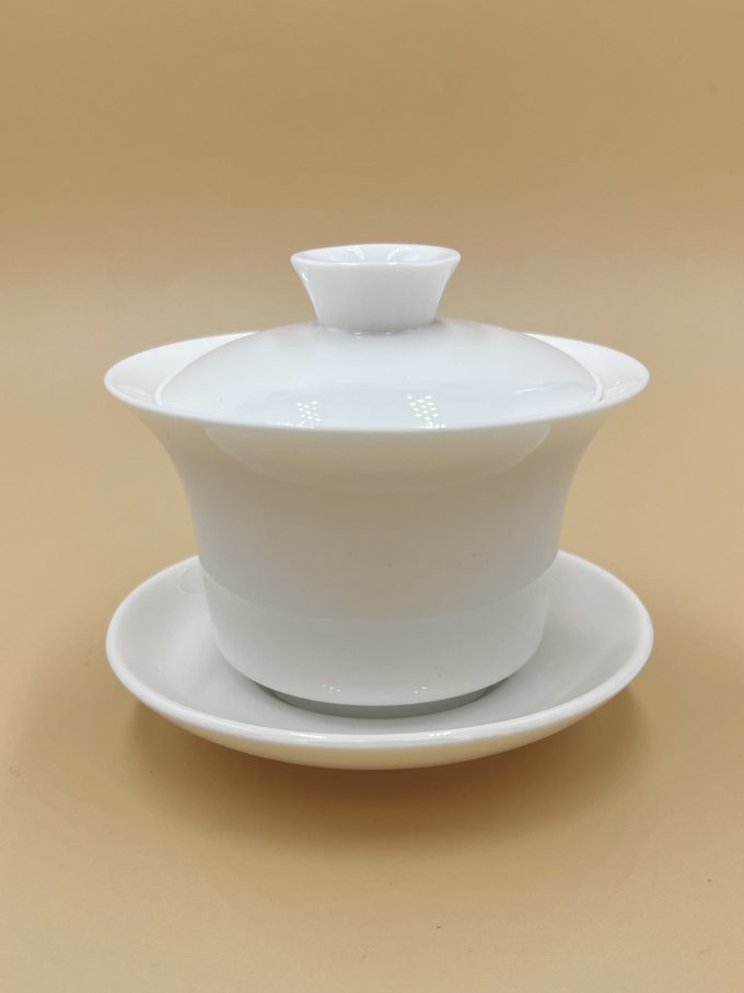 Гайвань фарфоровая белая 150 мл.