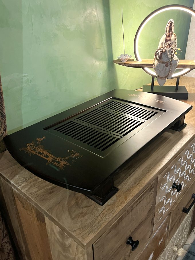 Чабань огромная бамбуковая 63х36х5,5 темная