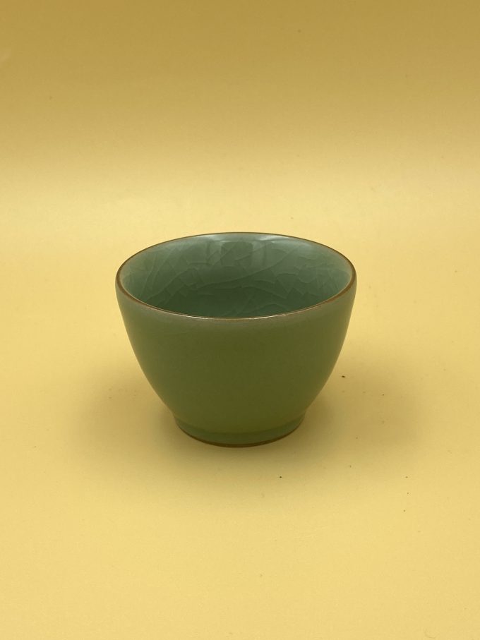 Пиала Лунцюань зеленая “Колотый лед”